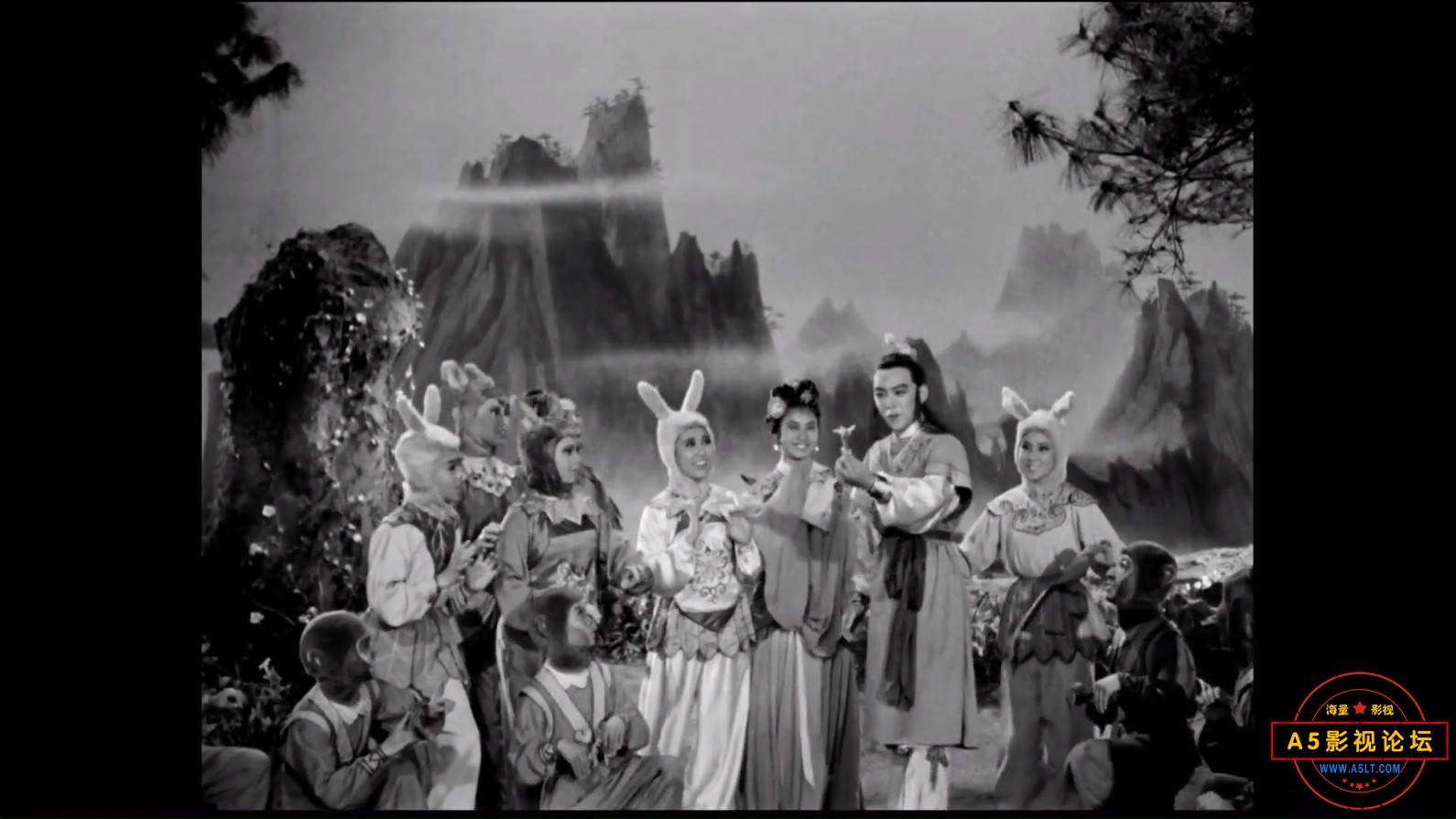 马兰花Ma.la.hua.1961.1080p.WEB-DL.H264.AAC-BATWEB.mp4_20240731_124608.584.jpg