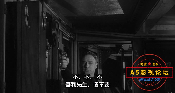 谍舰.Morituri.1965.mkv_20240901_133447.589.jpg