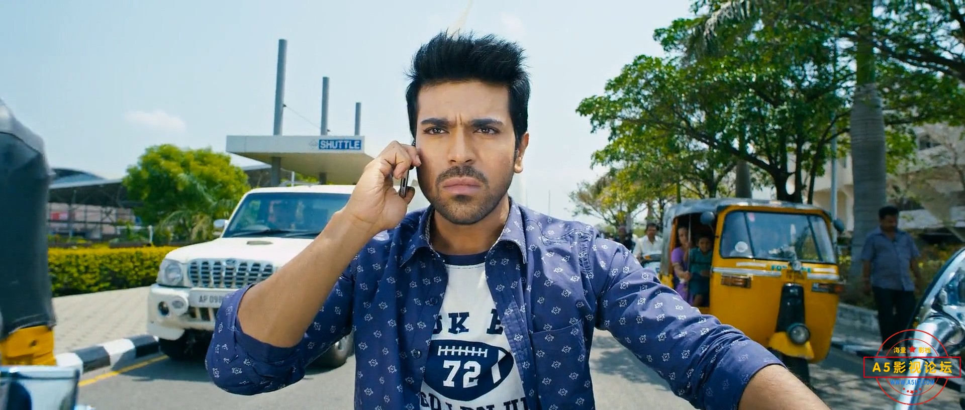 变脸.Yevadu.2014.Blu-Ray.1080p.mp4_20240916_204601.632.jpg