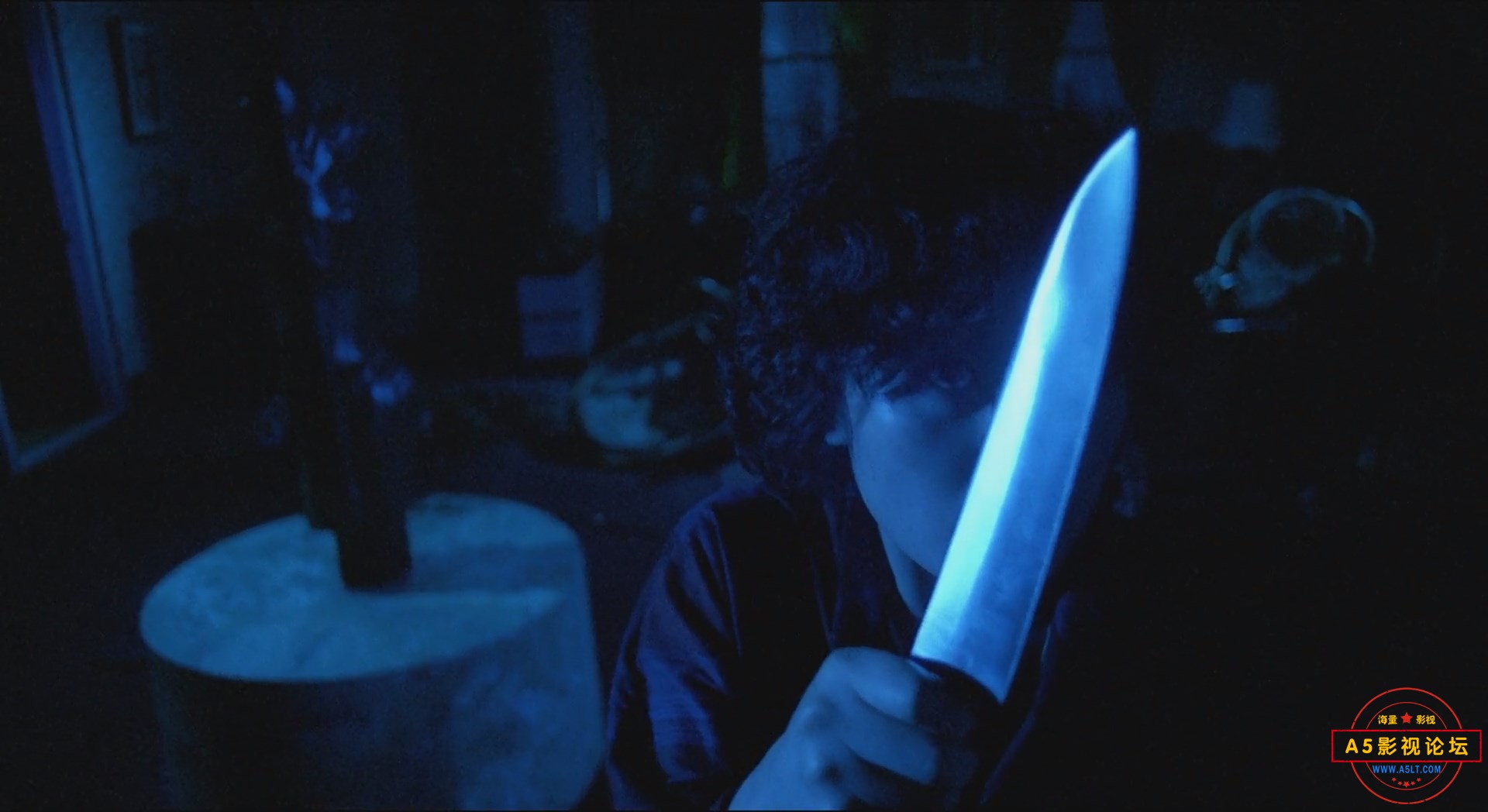 WYXS.Suddenly.in.the.Dark.1981.KOREAN.1080p.BluRay.H264.AAC(韩语中字).mkv_snapsh.jpg