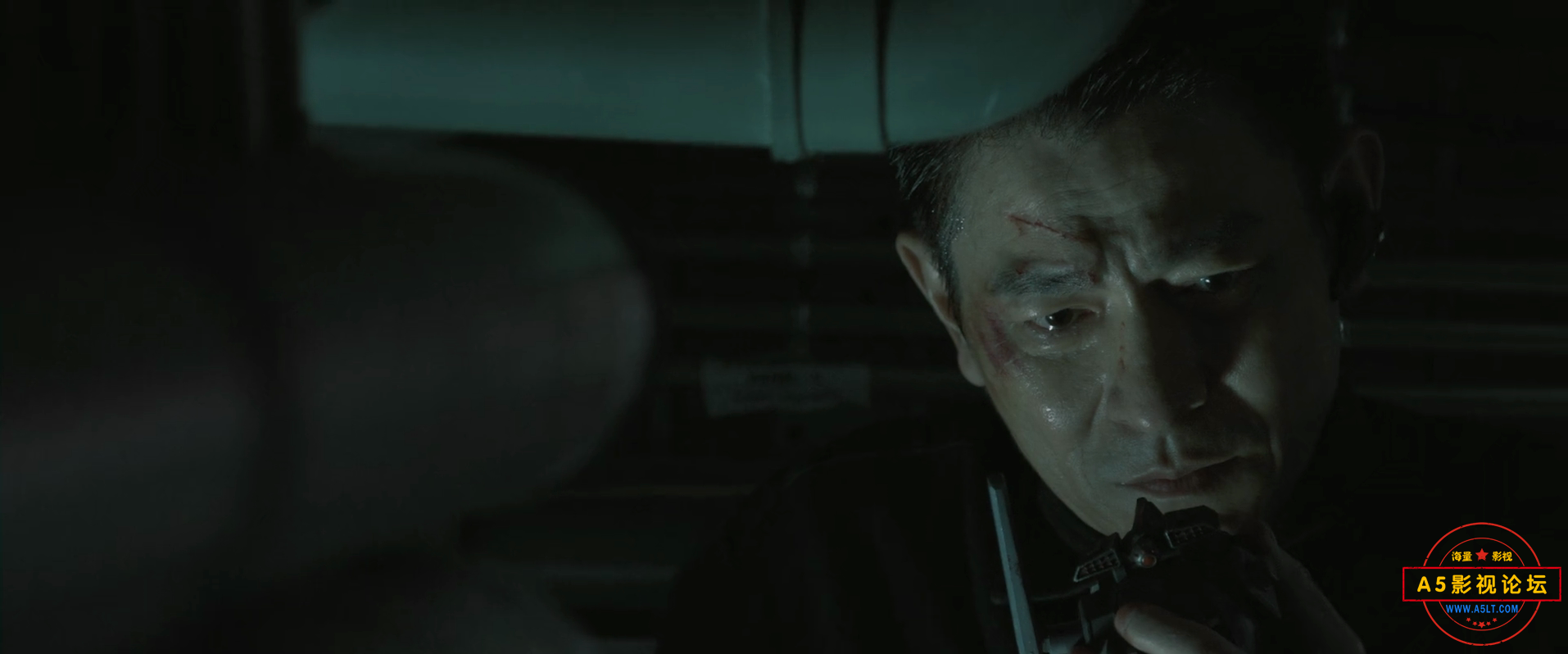 危机航线_x264.mp4_20241129_194937.707.png