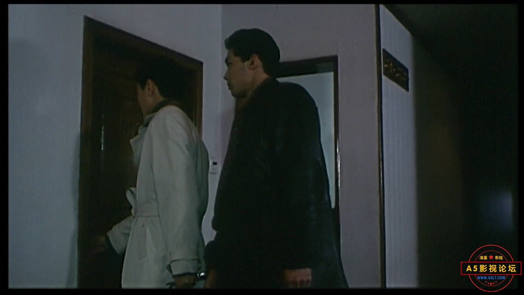 冰城擒魔.mkv_20250206_100359.793.jpg