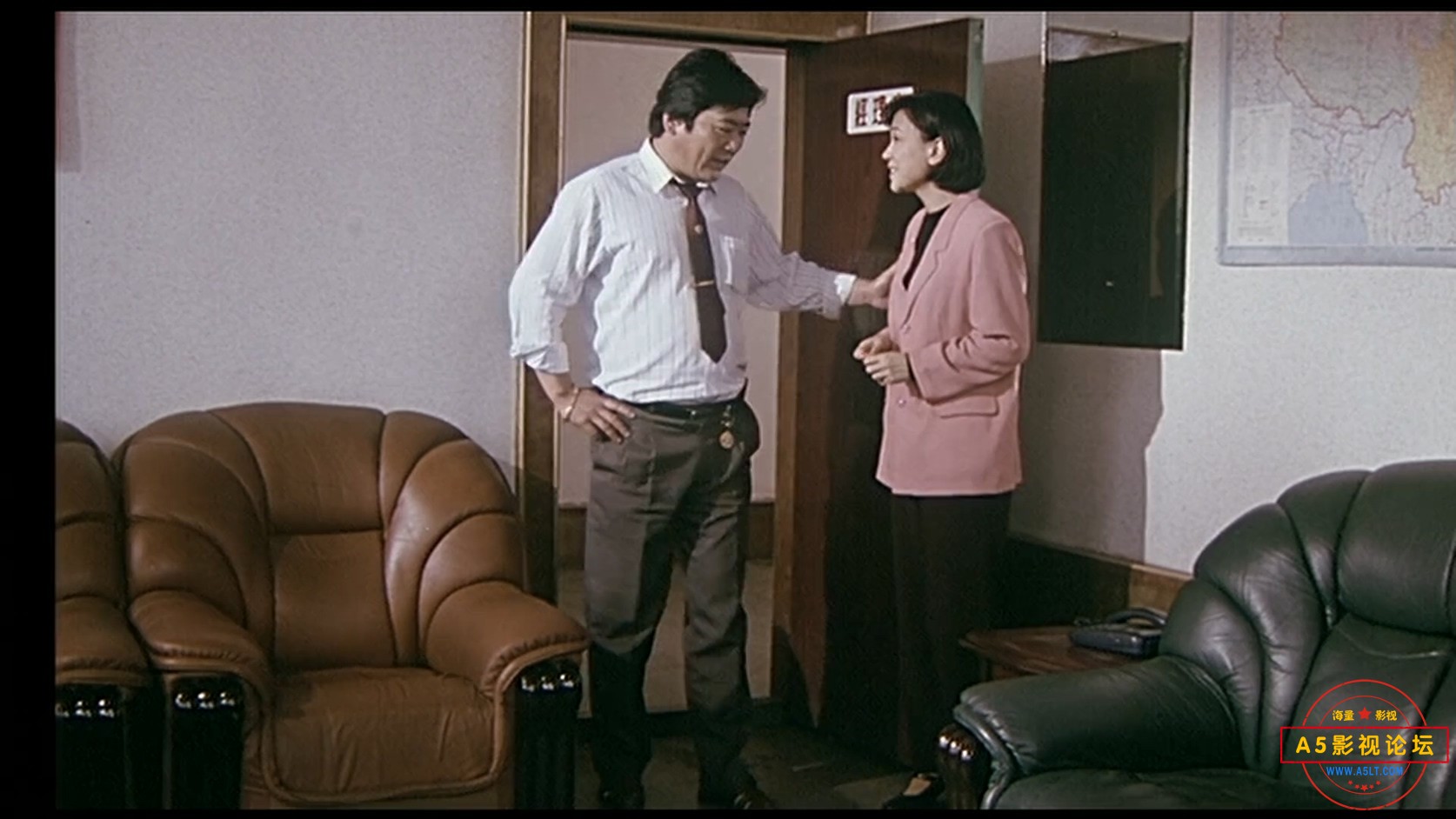 丑汉和他的俊媳妇.mkv_20250226_120953.704.jpg