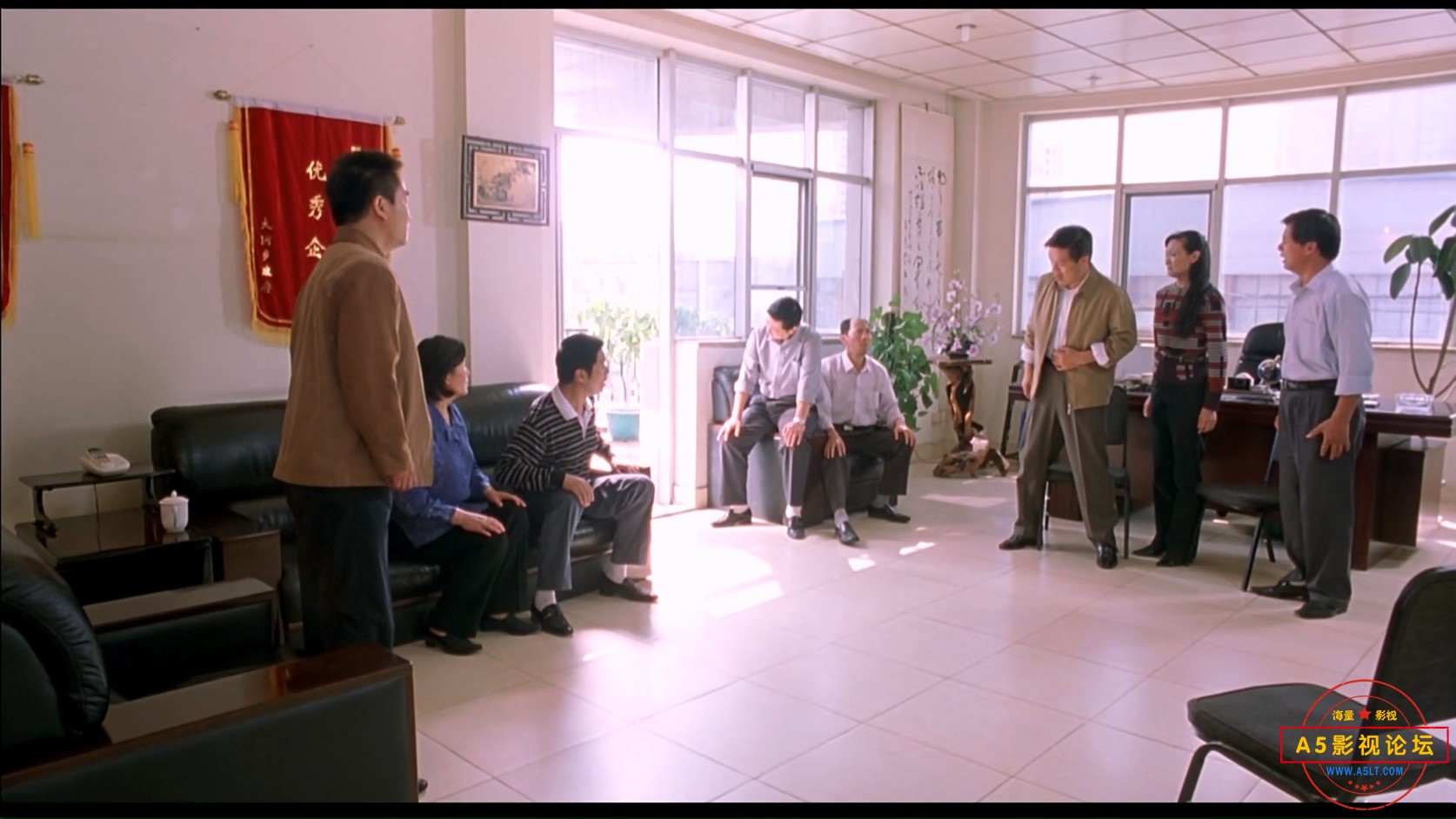 村官李天成.mkv_20250226_131328.158.jpg