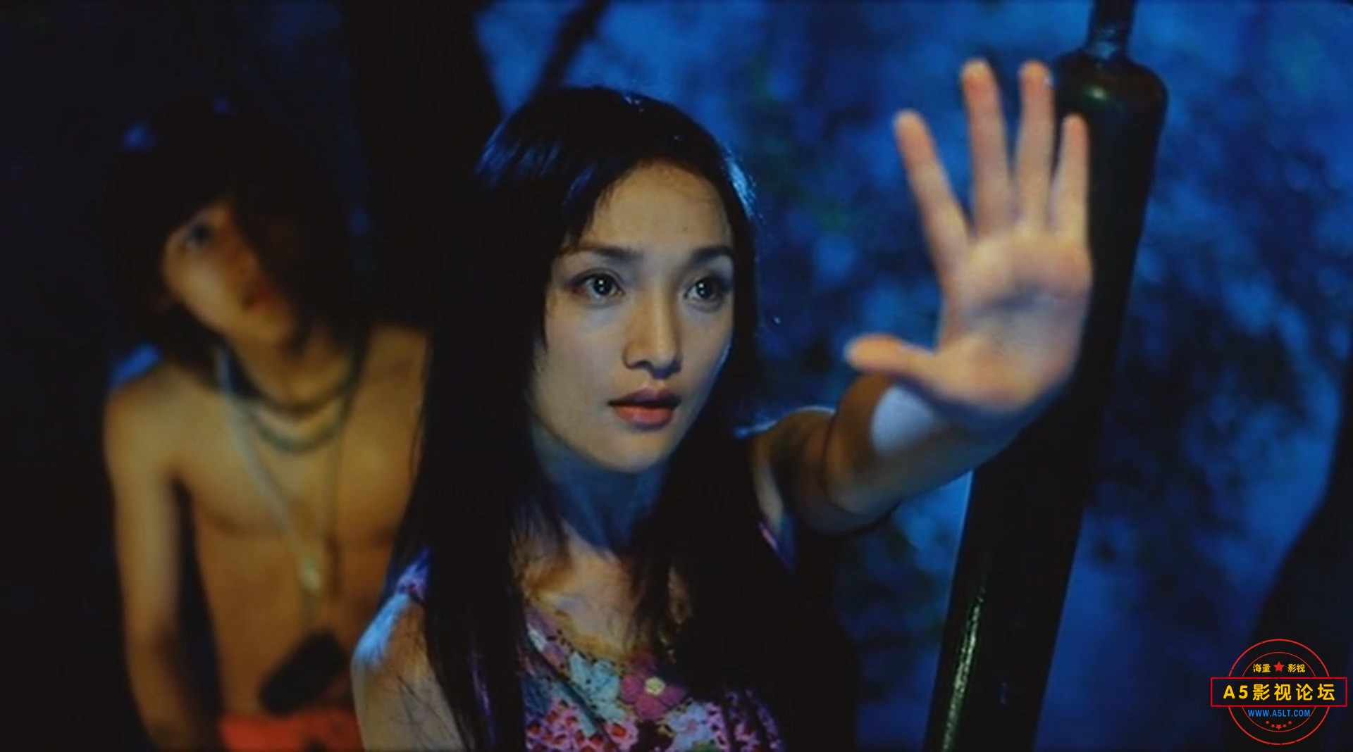 香港有个荷里活.hollywood.hong.kong.2002.HD1080P.中文字幕.mp4_20250328_143444.706.jpg