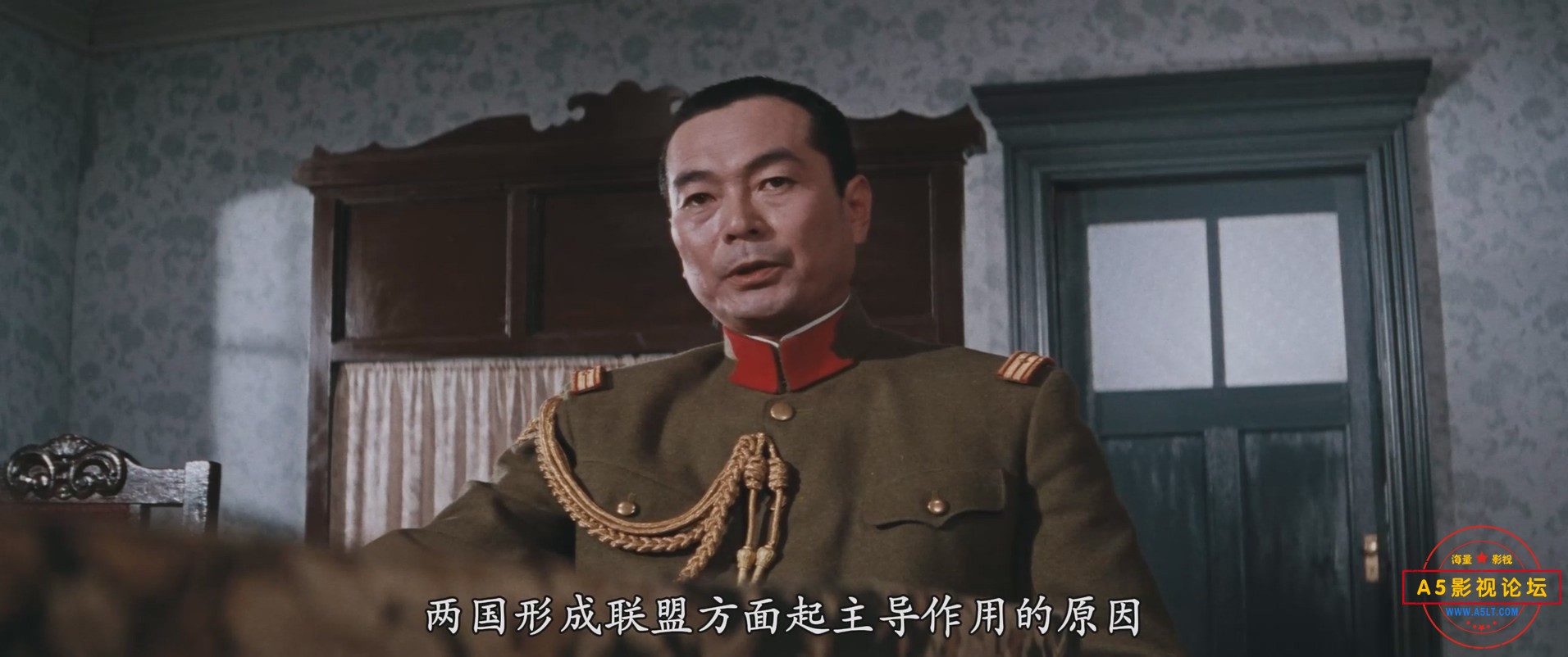 漂泊皇妃 流転の王妃 1960.mkv_20250401_134424.594.jpg