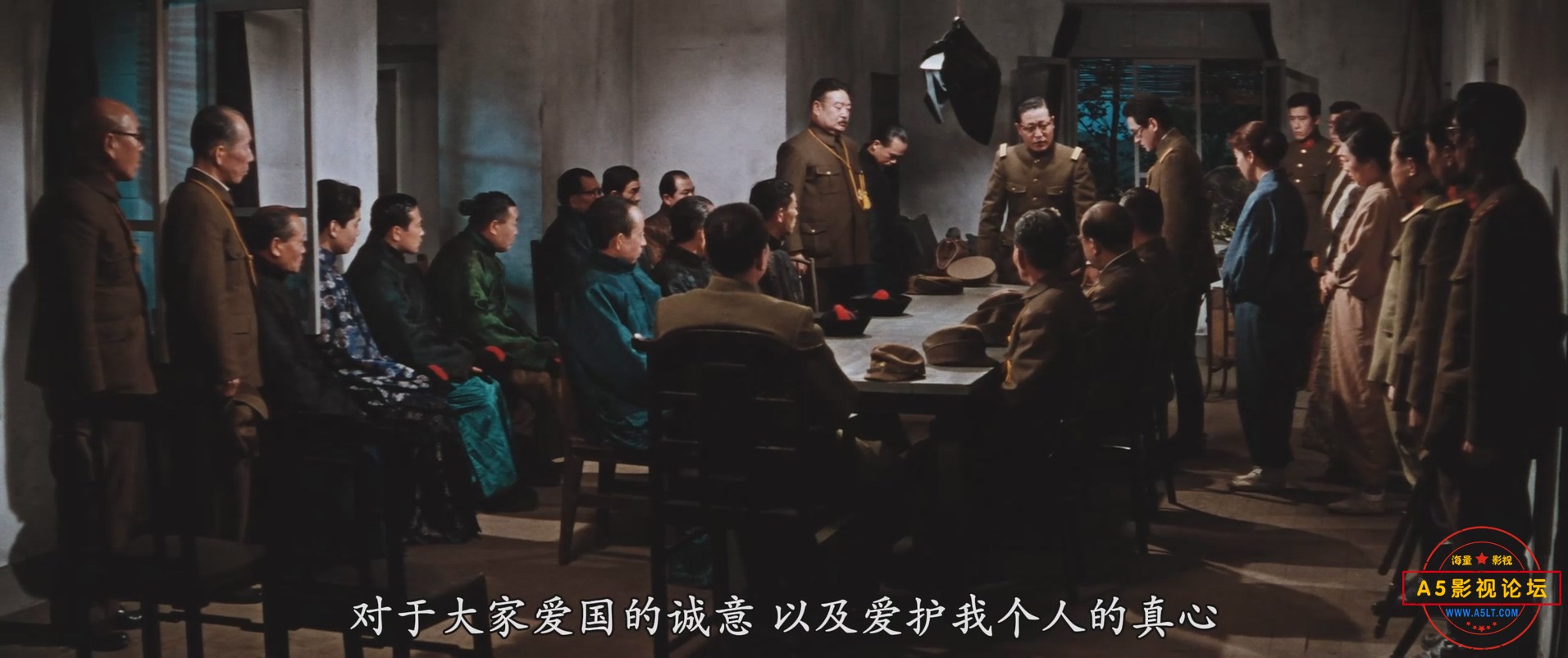 漂泊皇妃 流転の王妃 1960.mkv_20250401_134512.486.jpg