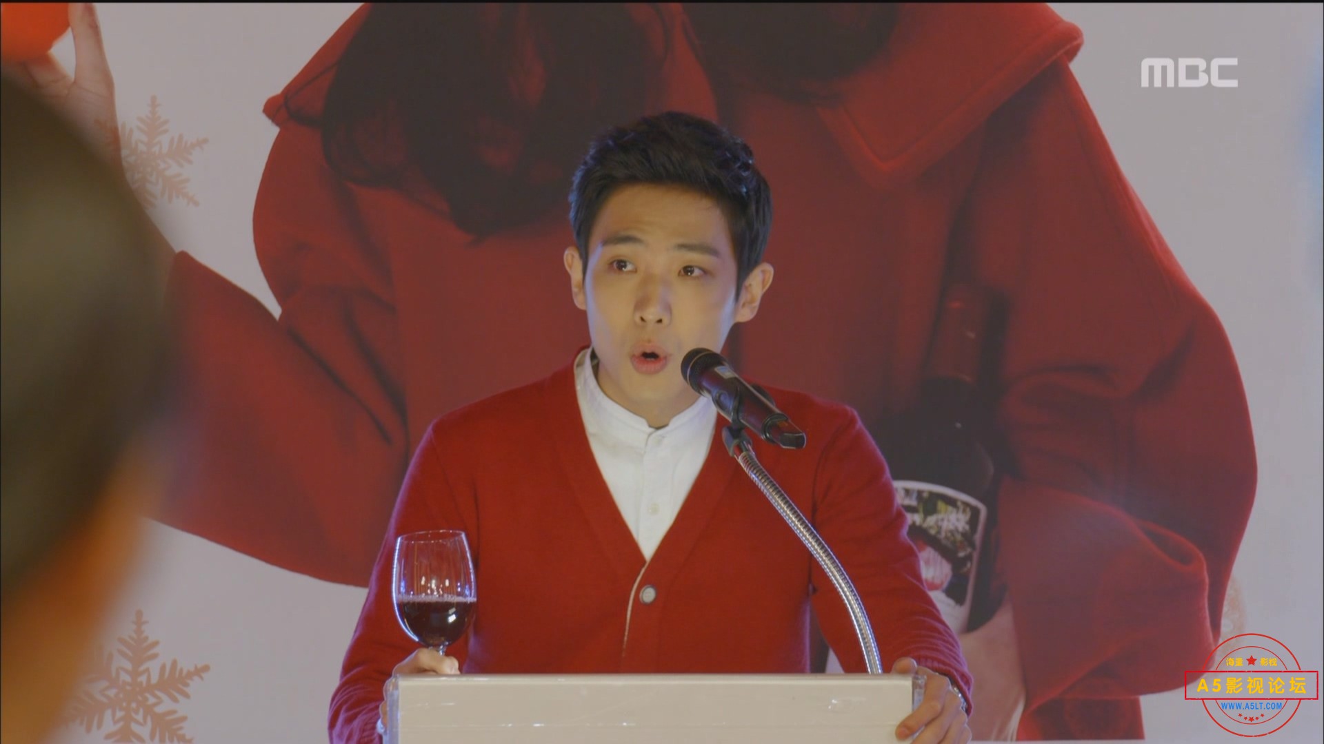 미스터 백 E07 141126 HDTV MPEG2 1080i-DoA.ts_20250526_183956.068.jpg
