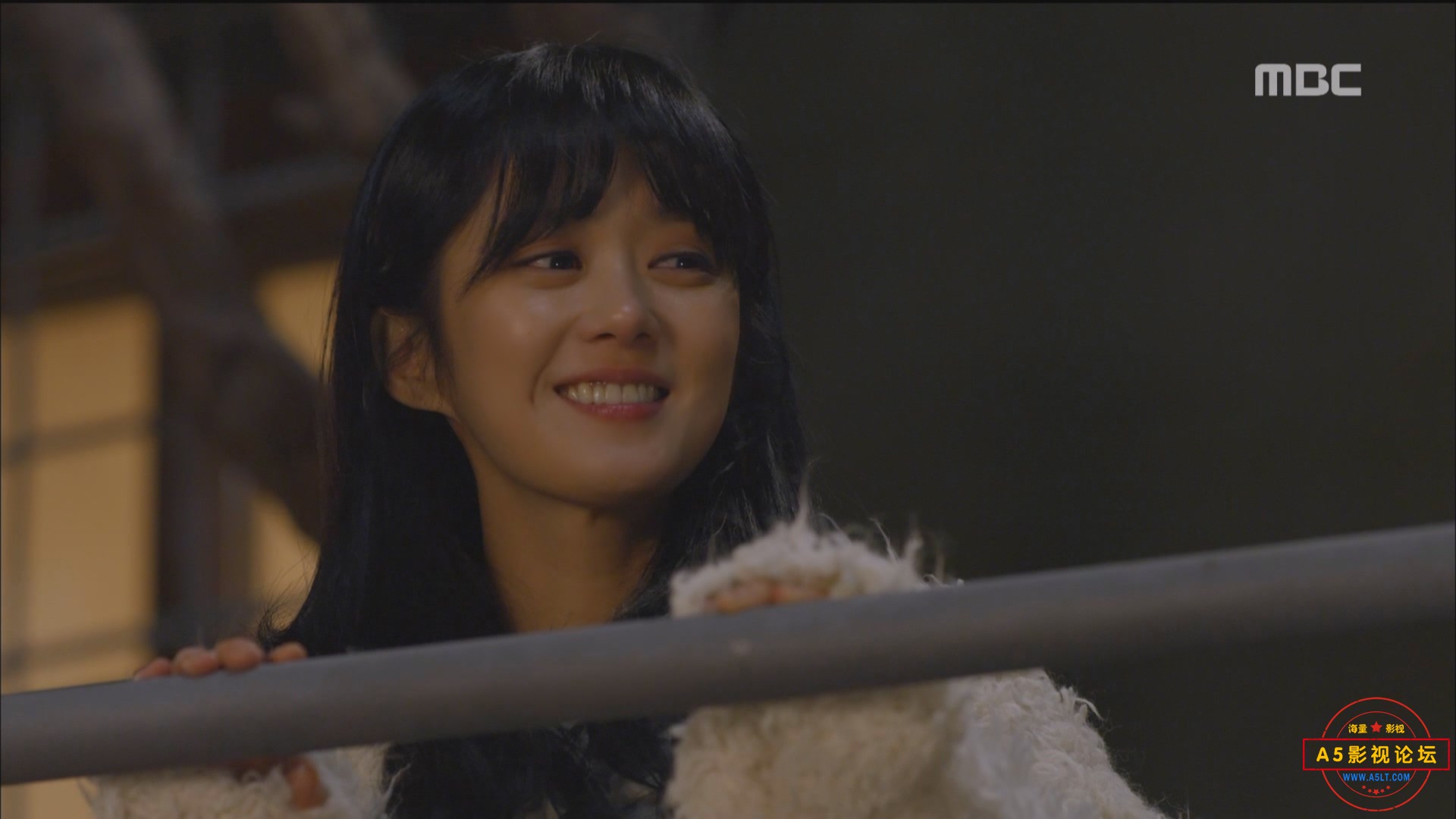 미스터 백 E07 141126 HDTV MPEG2 1080i-DoA.ts_20250526_184653.097.jpg