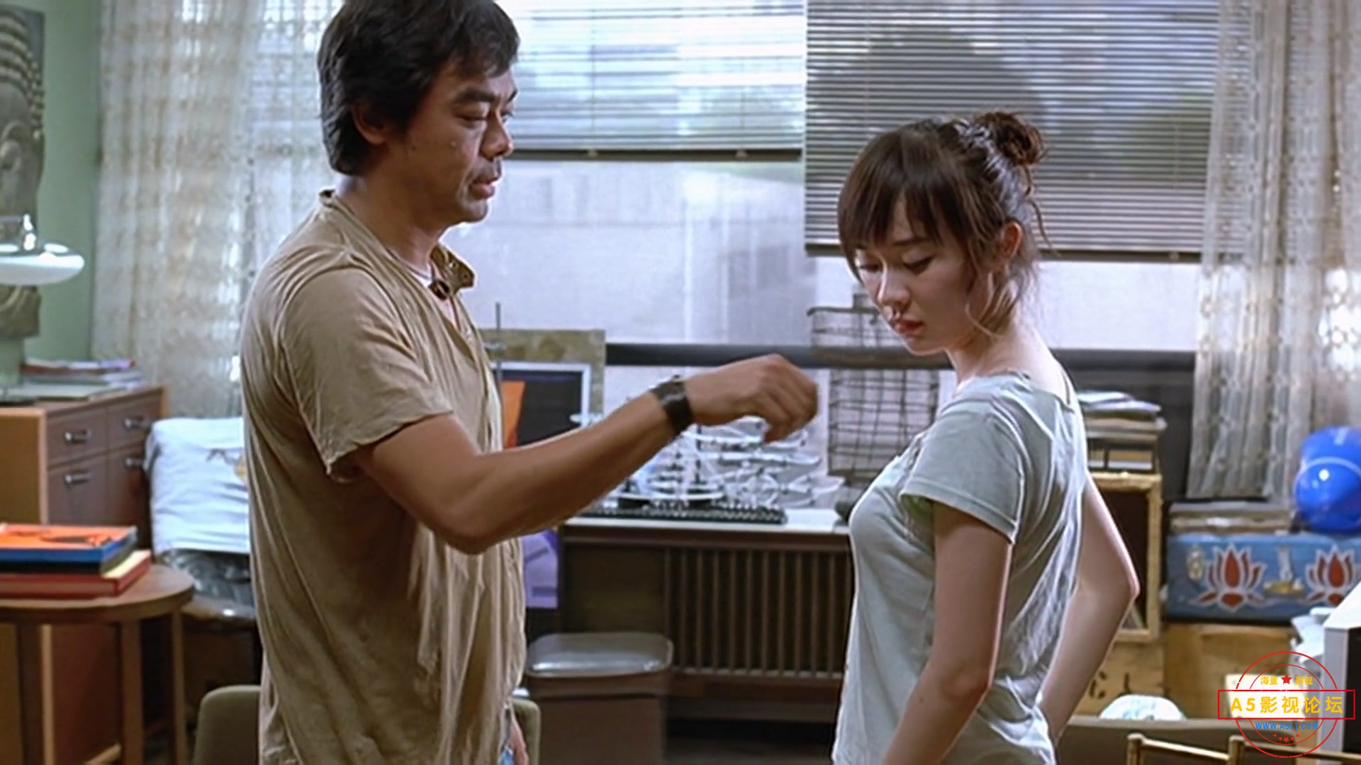 我要成名.My.Name.Is.Fame.2006.HD1080P.国粤双语.中字.mp4_20250602_165417.943.jpg
