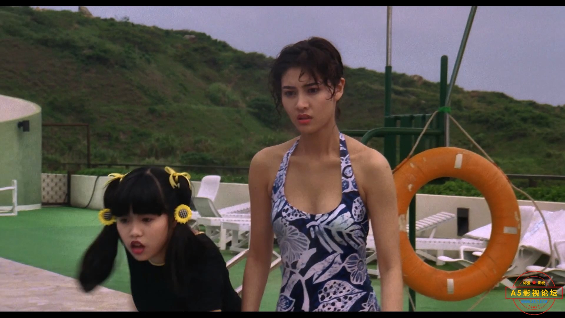 靓足100分.1990.HD1080p.国粤双语中字.mp4_20250618_203728.173.jpg